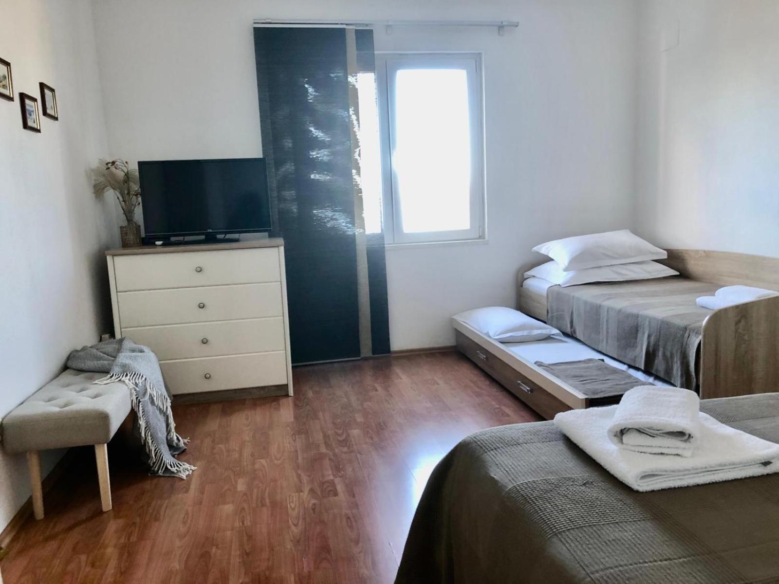 Apartments Curnic イェセニツェ エクステリア 写真